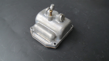 DECKEL SCHWIIMERKAMMER LINKS ZYL.1+2 (GEBRAUCHTTEIL)