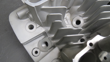 Preview: ZYLINDERKOPF 900CCM (GEBRAUCHTTEIL)