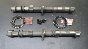 NOCKENWELLEN SET "NOS"