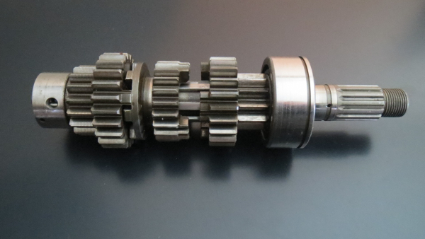 GETRIEBE EINGANGSWELLE (GEBRAUCHTTEIL)