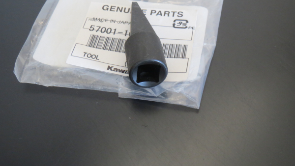 TOOL FORKTUBE DISASSEMBLY