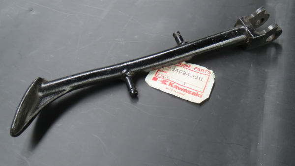 SEITENSTÄNDER "NOS" Z1000A1 (DEUTSCHE AUSFÜHRUNG) (ORIGINAL KAWASAKI)