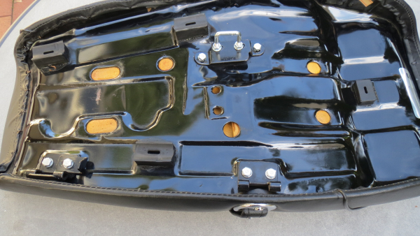 SITZBANK Z900/1000 "TOP ZUSTAND" (GEBRAUCHTTEIL)