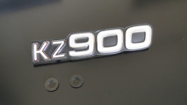 SEITENDECKEL EMBLEM KZ900