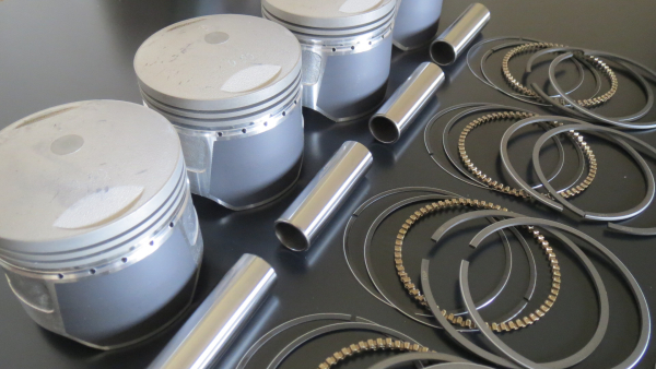 KOLBENSET 1. ÜBERMAß 66,5MM